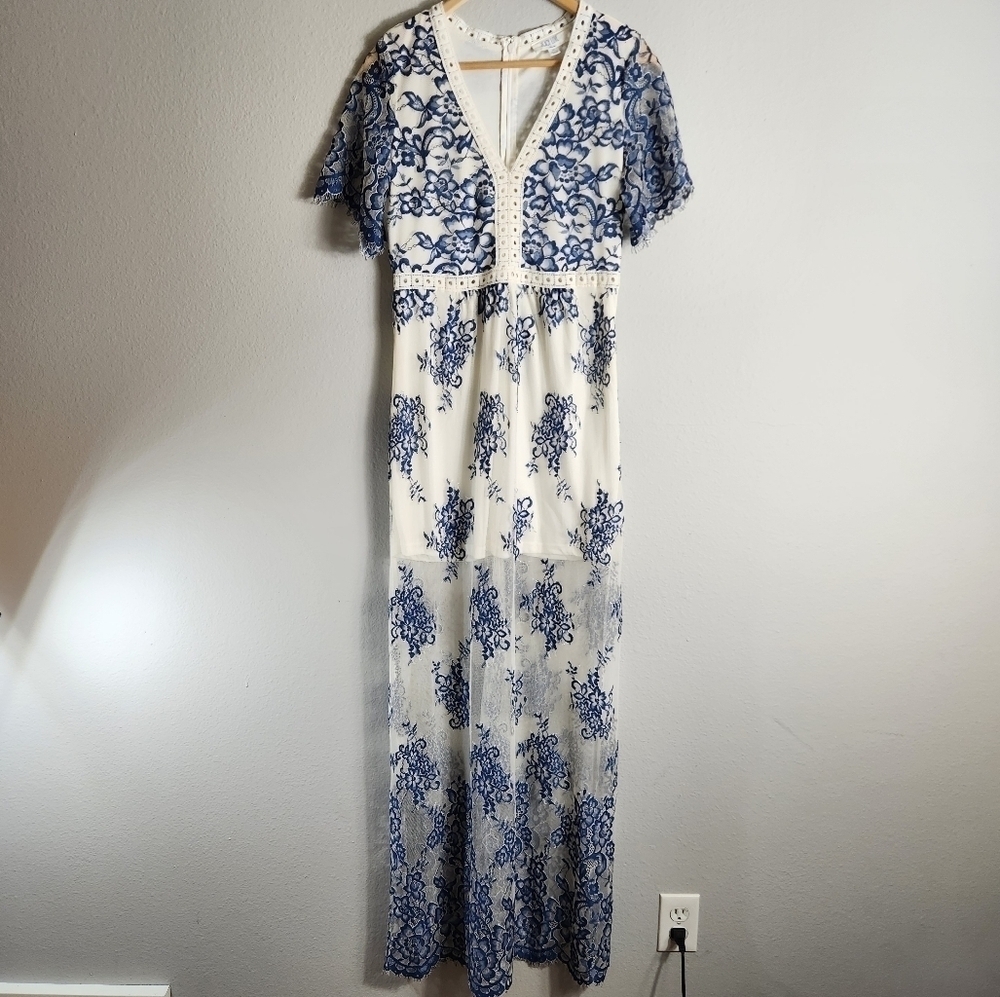 Peach Love California White Blue Lace Short Sleeve Sheer Maxi Dress-Size M
